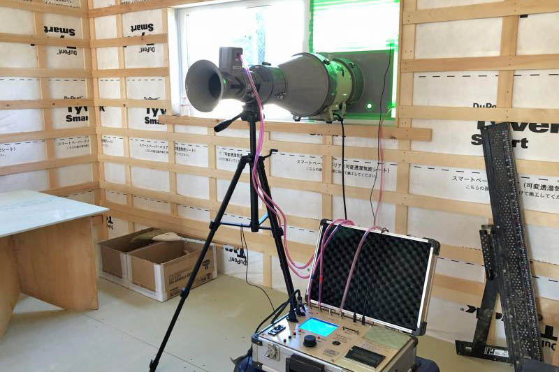 気密測定器について